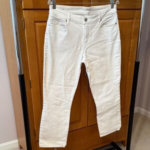 LOFT White Cropped Kick Jeans. 25in inseam